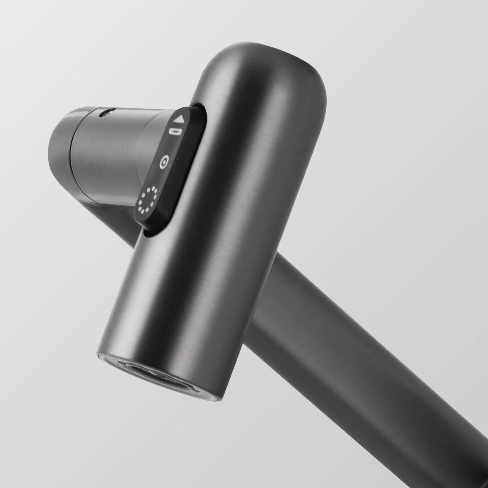 Single-Hole Rotating Faucet with Digital Temperature Display – Modern Design for Precise Water Control