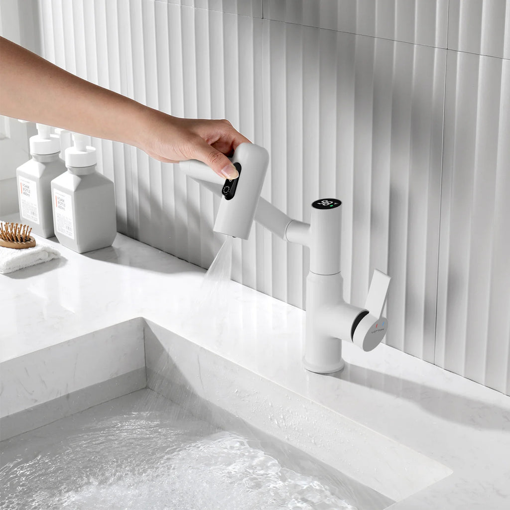 Single-Hole Rotating Faucet with Digital Temperature Display – Modern Design for Precise Water Control