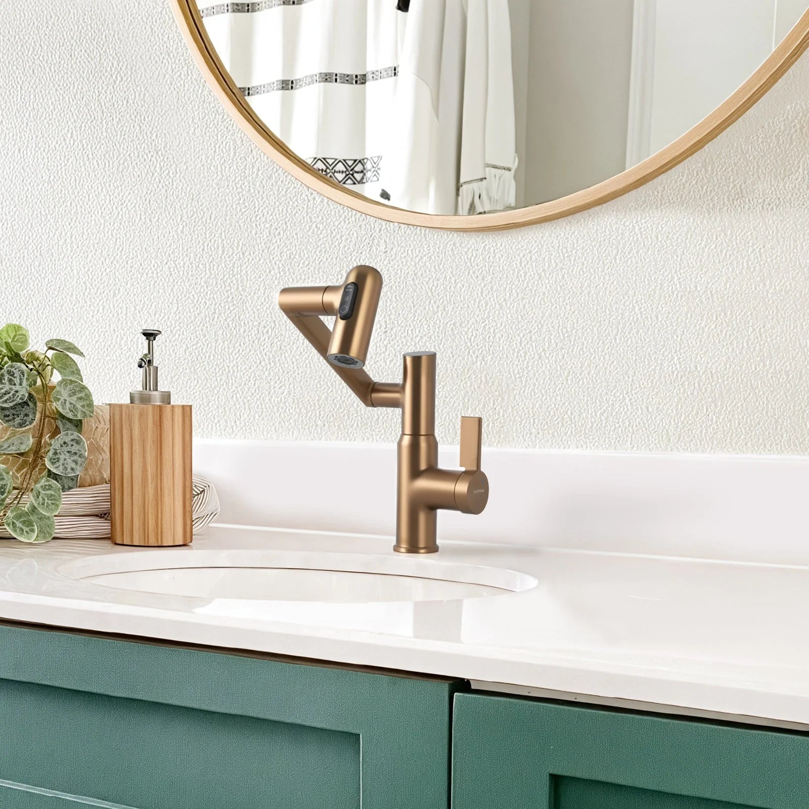 Single-Hole Rotating Faucet with Digital Temperature Display – Modern Design for Precise Water Control