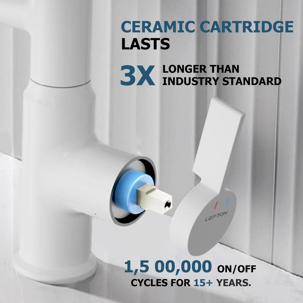 Single-Hole Rotating Faucet with Digital Temperature Display – Modern Design for Precise Water Control