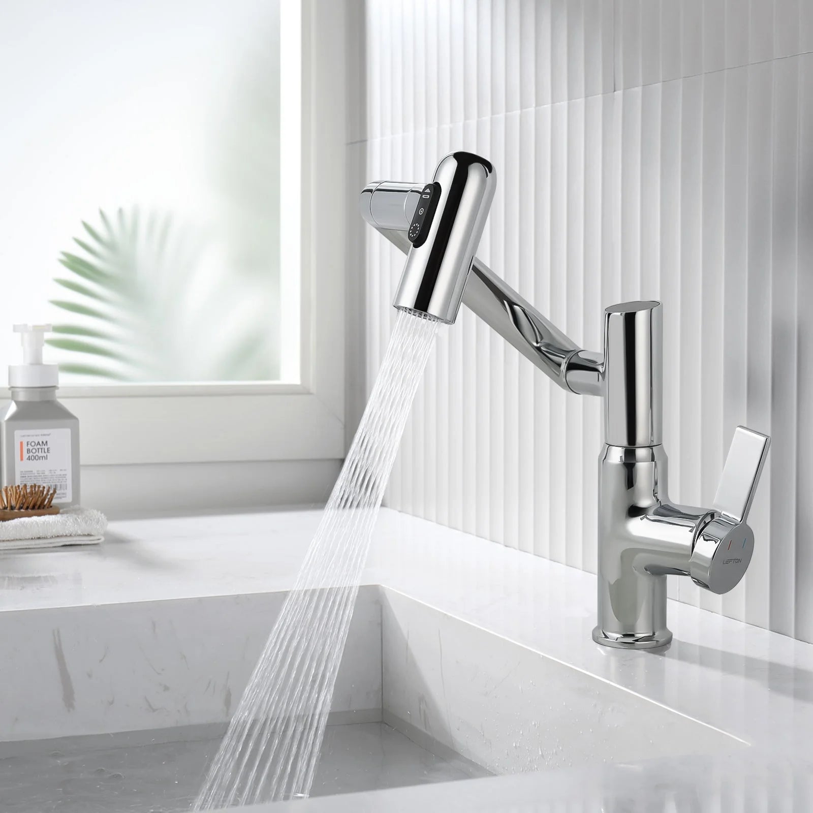 Single-Hole Rotating Faucet with Digital Temperature Display – Modern Design for Precise Water Control